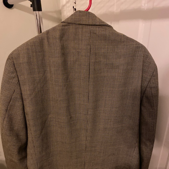 Blazer - Picture 2 of 2